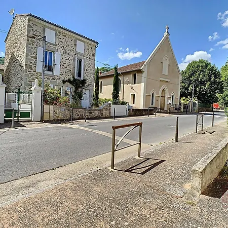 Charmante Maison F4 Avec Terrasse Proche Thermes Et Centre, Animaux Acceptes - Fr-1-451-210 *