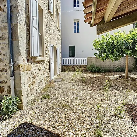 Charmante Maison F4 Avec Terrasse Proche Thermes Et Centre, Animaux Acceptes - Fr-1-451-210 Feriehus Lamalou-les-Bains